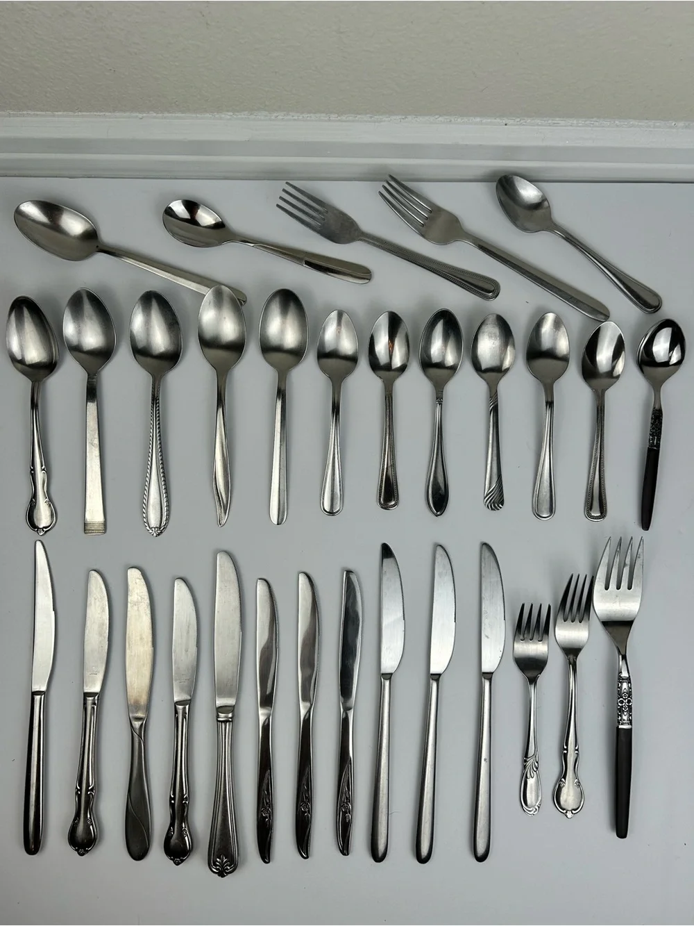 31 Pc Vintage Stainless Steel Flatware Lot Utica Oneida Spoons Knives Forks